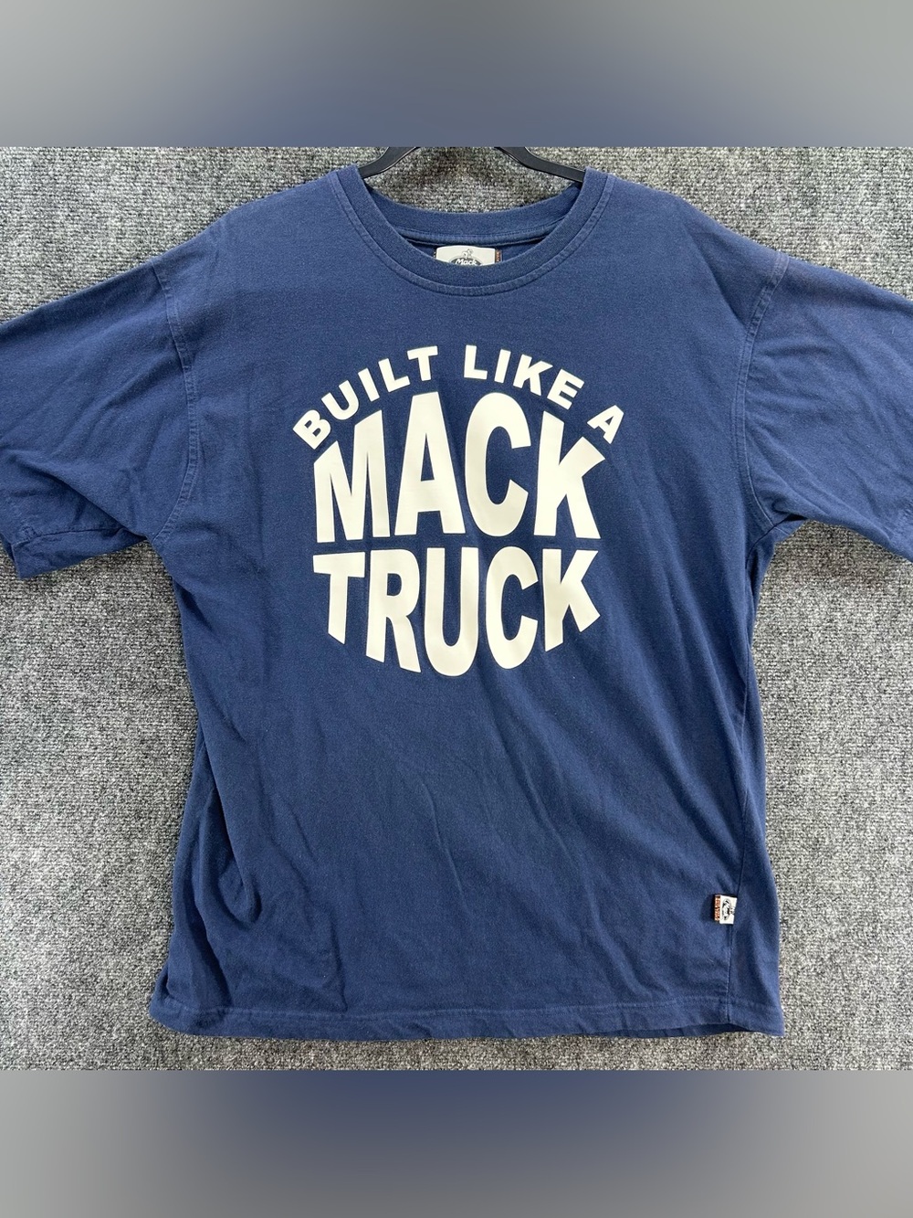 Vintage Mack Trucks T-Shirt Mens XL Built Like A Mack Truck Bulldog Trucker Navy